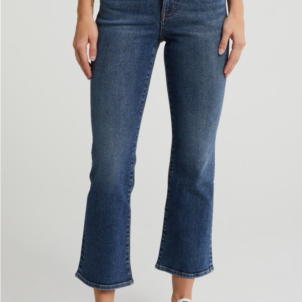 Madewell Mid Rise Kick Out Jeans